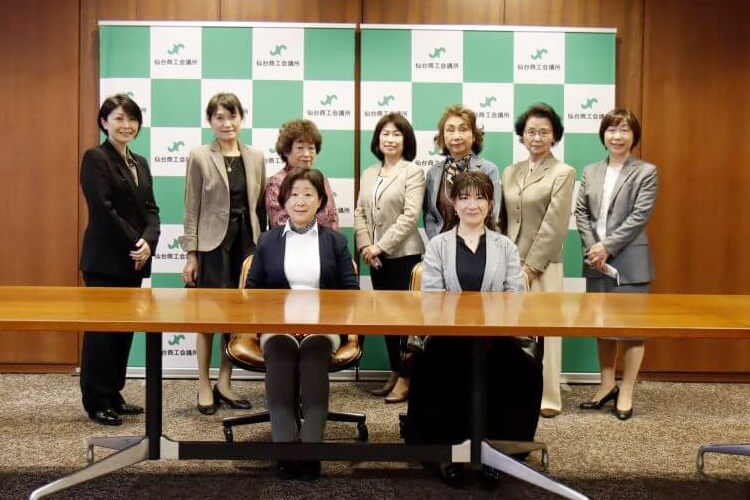 女会 スペースマーケット